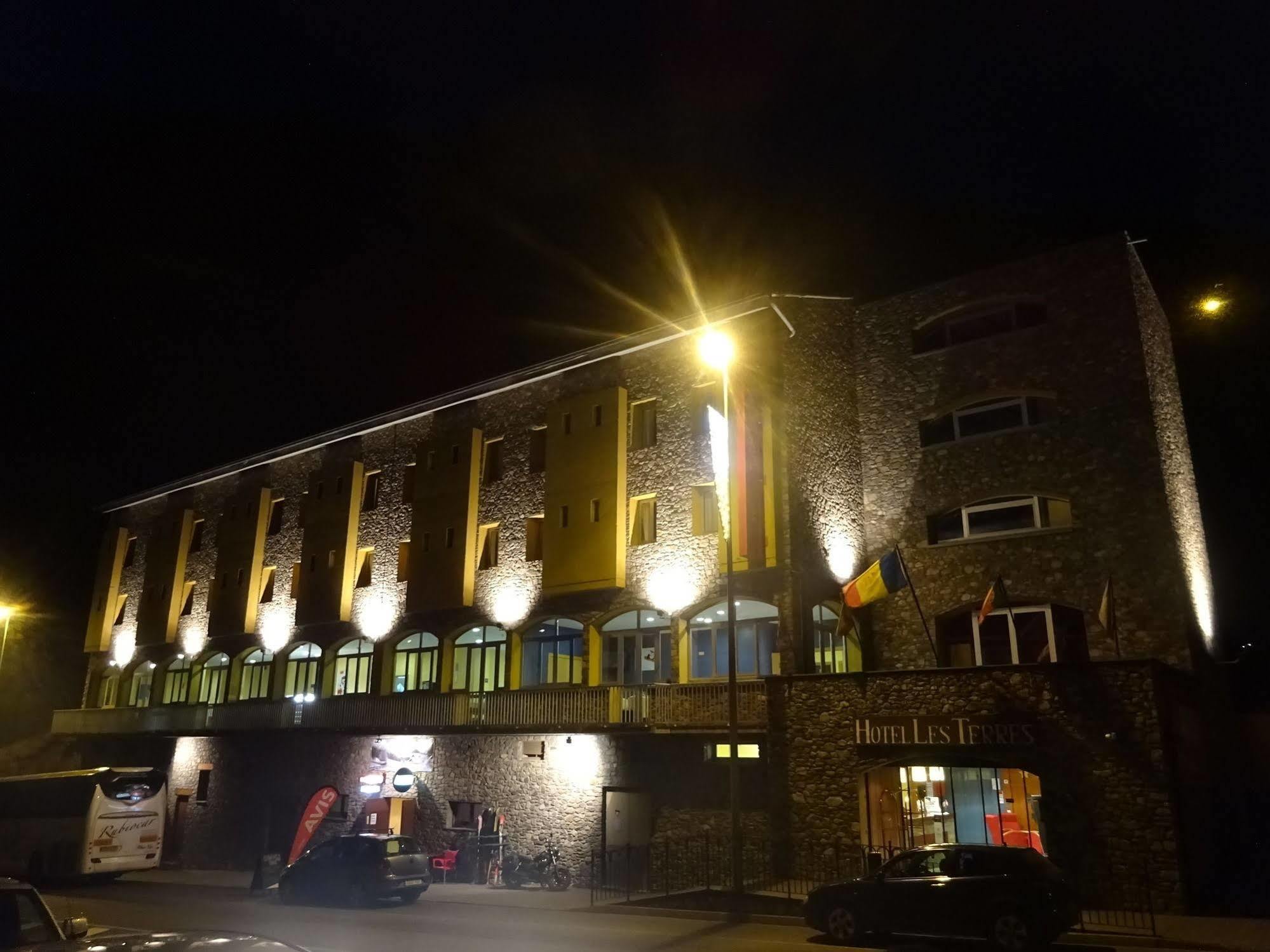 Les Terres Hotel